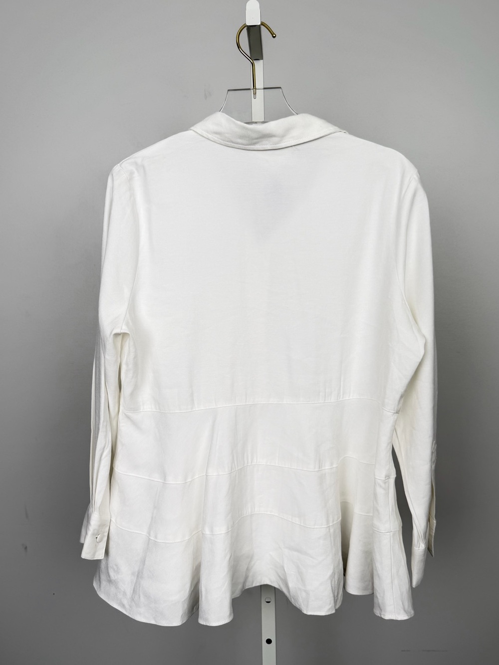 Tuckernuck White Button-Front Peplum Blouse NWT - Picture 3 of 7